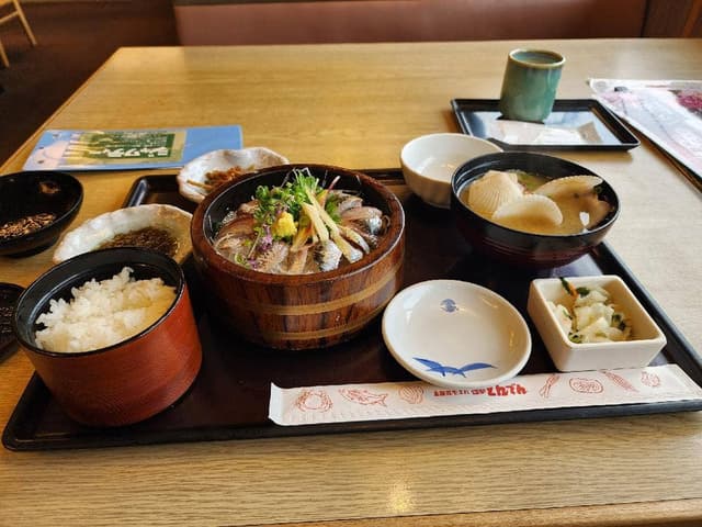 とんでん 下石神井店 - サブ画像1