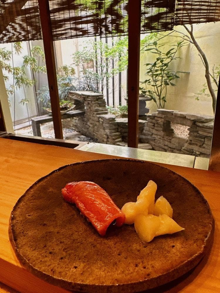 鮨 かず矢