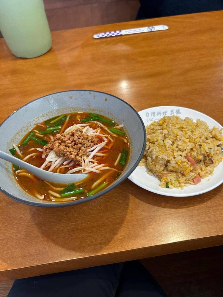 台湾料理 昇龍