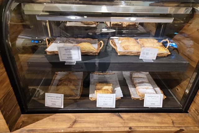 PIE&CREPE Clover 北18条店 - サブ画像2