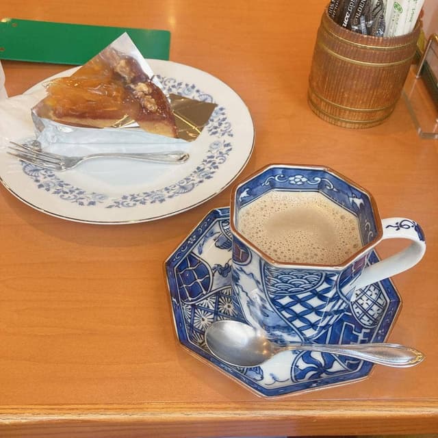 珈琲タンネ 本店 - サブ画像2