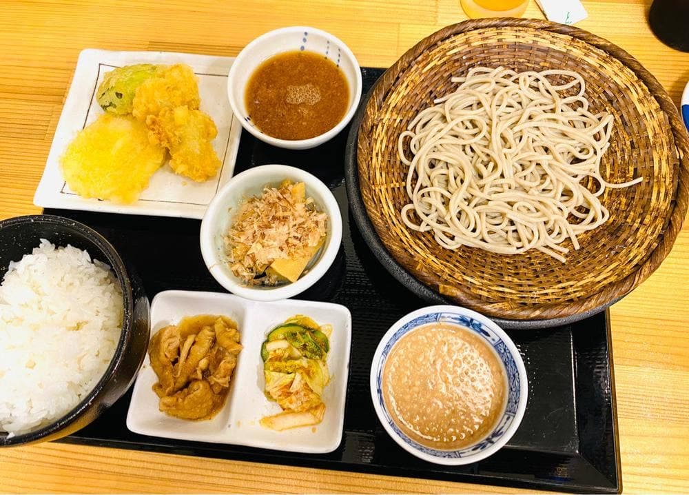 揚げたて天ぷら 十割蕎麦 新次郎 普天間店