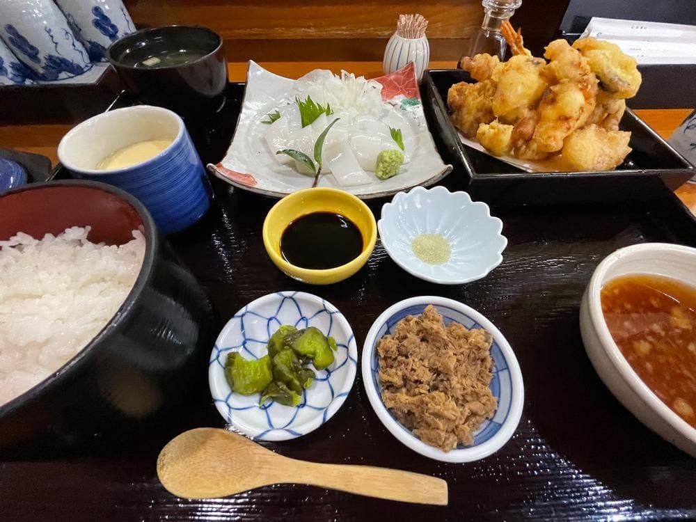 お食事処 さかな工房