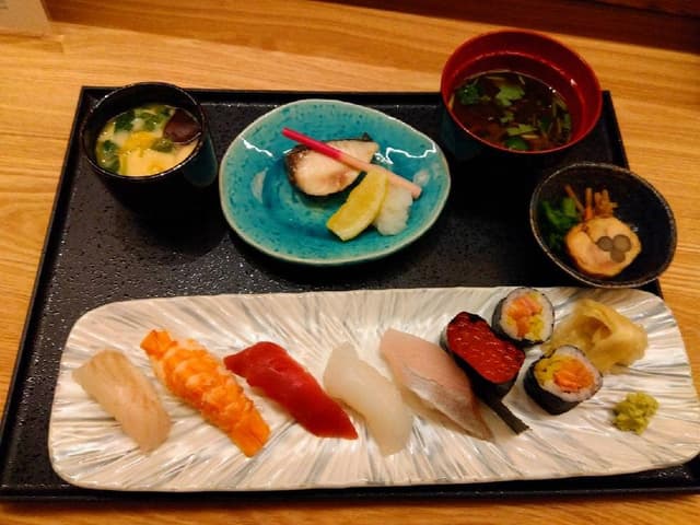 寿司 なかご ヒルトンプラザウエスト店 - サブ画像3