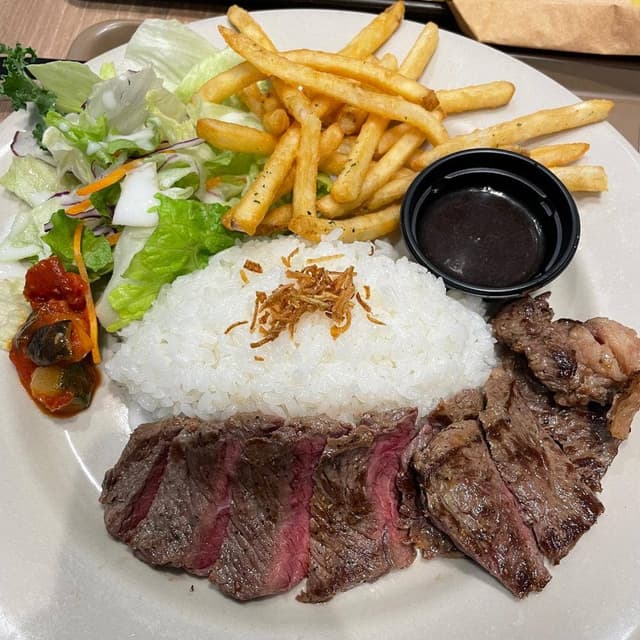 T.N.MEAT WORKS PREMIUM BEEF AND WINE アトレ品川 - サブ画像1
