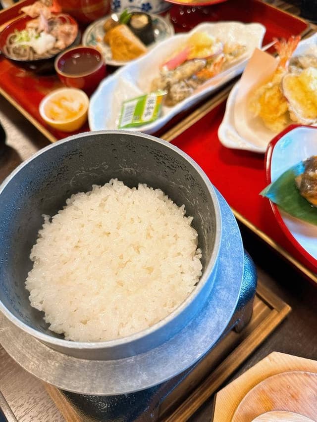 旬菜食祭 お食事処 花月楼 - サブ画像3