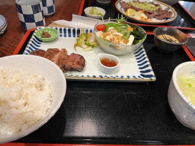 牛たん焼き 仙台辺見 名古屋ユニモール店 - サブ画像2