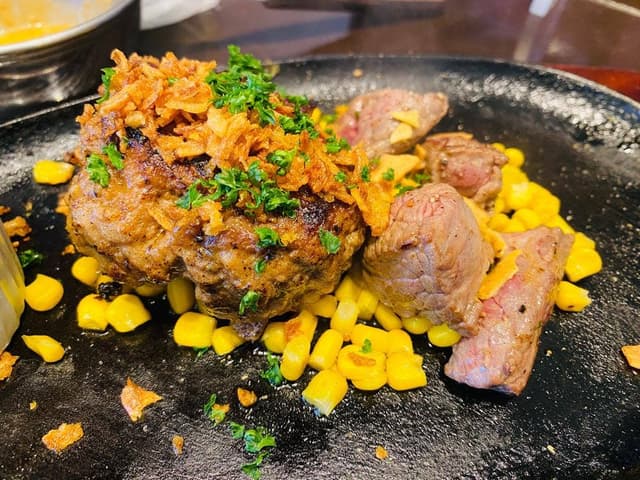 ステーキハウス リベロ - サブ画像3
