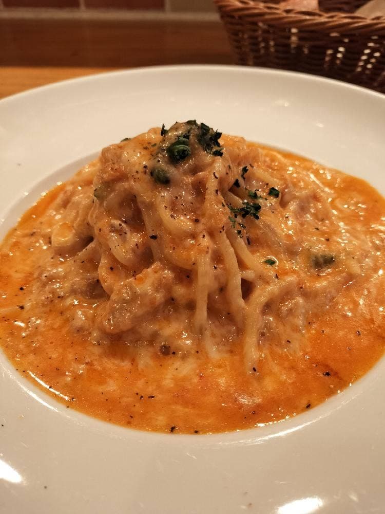 シャンパン食堂