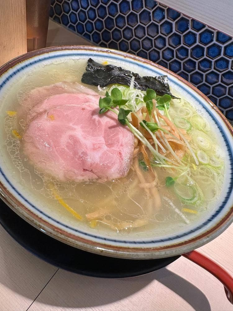 鮨らぁー麺 釣りきん本店