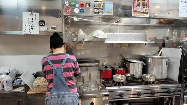 みなや 鶏と煮干しラーメンの店 - サブ画像1