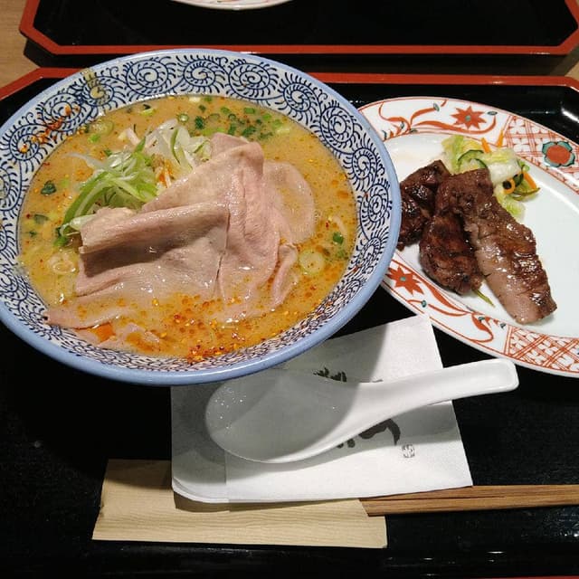 牛たん焼き 仙台辺見 本厚木ミロード店 - サブ画像1