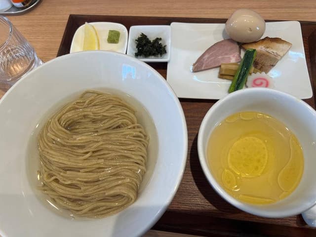 ラーメン歩く花 - サブ画像2