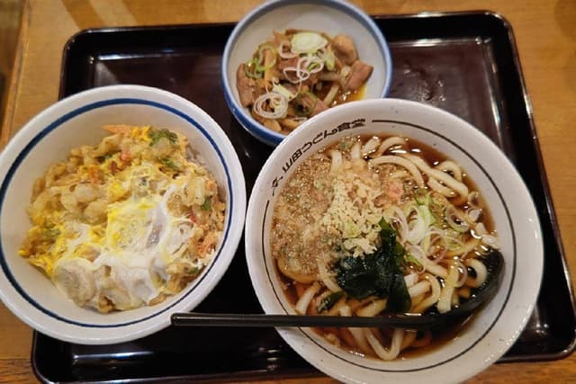 山田うどん 下新井店 - サブ画像1