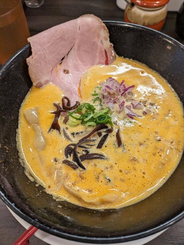 淡麗豚骨 TSUCHINOTOMI - サブ画像2