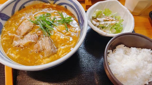 カレーうどんともつ鍋のお店 晴れ結び - サブ画像1