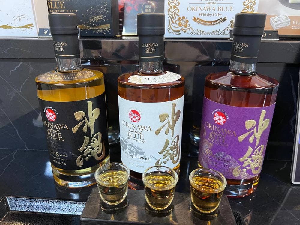 OKINAWA BLUE 那覇空港店