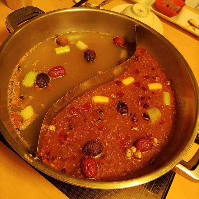 薬膳火鍋専門店 天香回味 日本橋 本店 - サブ画像1