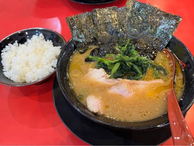家系ラーメン王道 王道之印 - サブ画像3