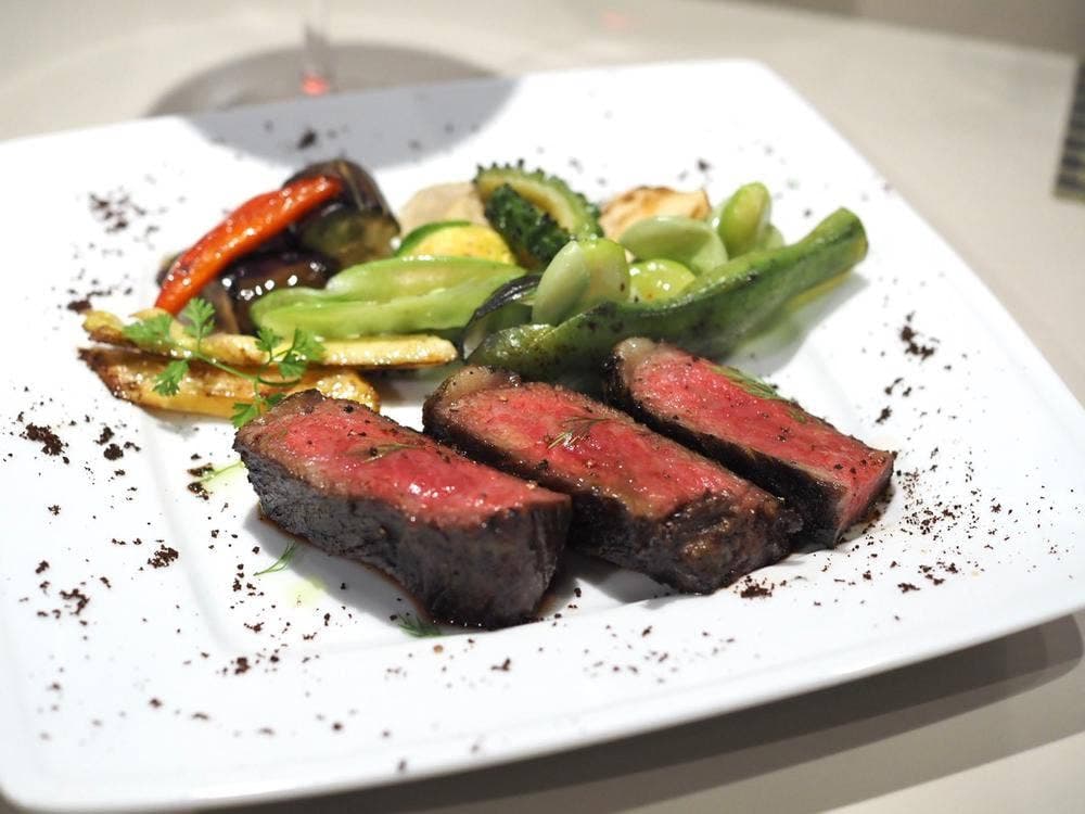 肉とハーブ マツノヤ