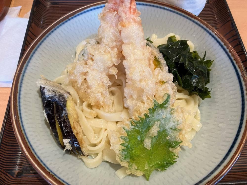 吉田麺業千音寺店
