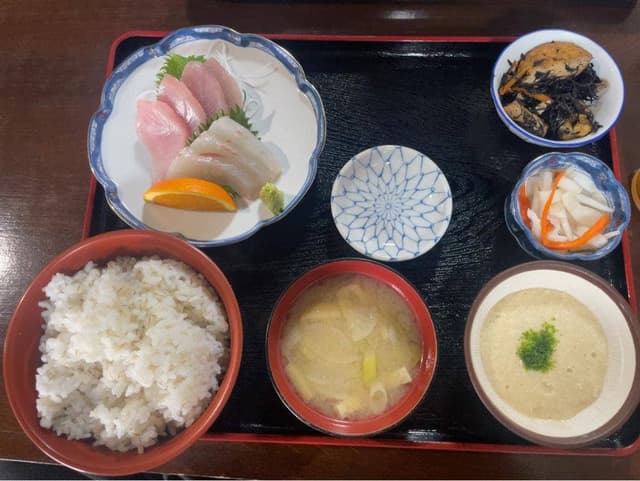 まる信食堂 - サブ画像1