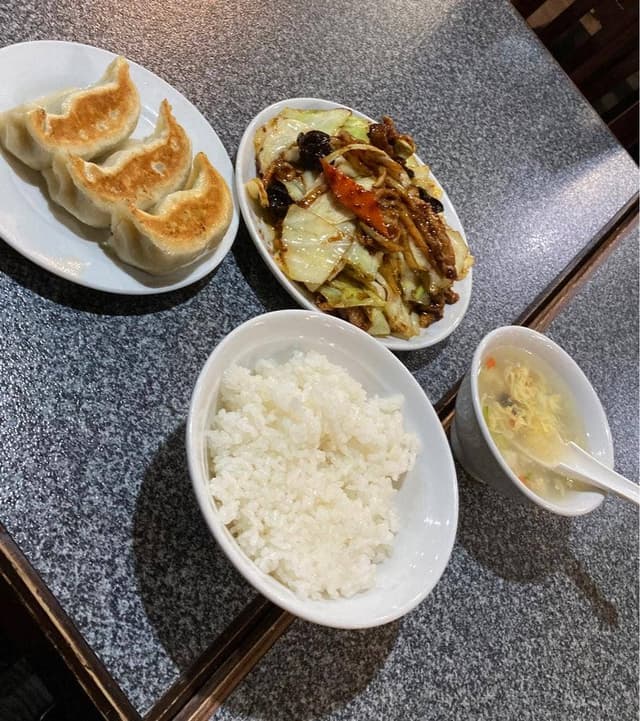 天鴻餃子房 有楽町店 - サブ画像2