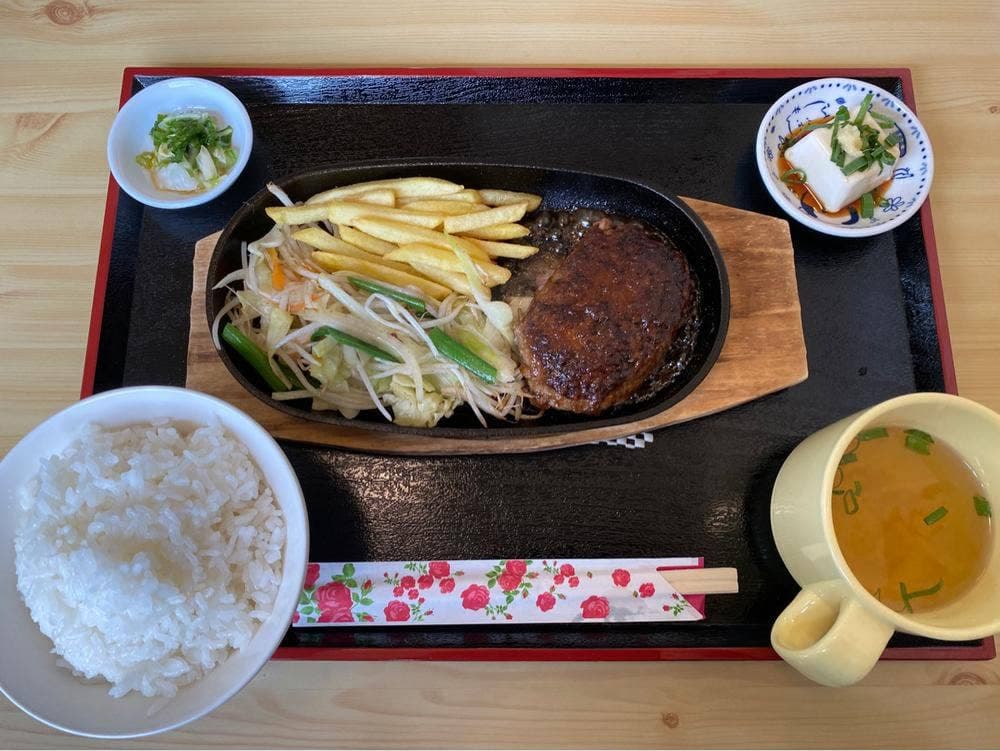 ごはん屋さん 花亭
