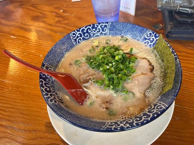 鶴亀堂 勝川店 - サブ画像3