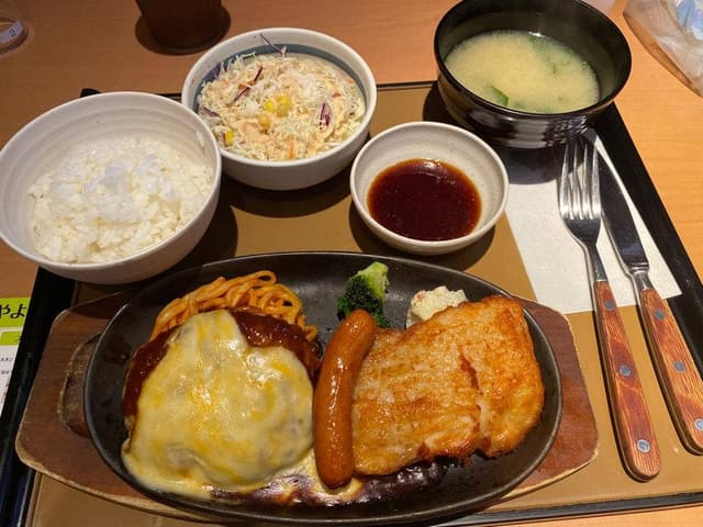 やよい軒 大竹店 - サブ画像3