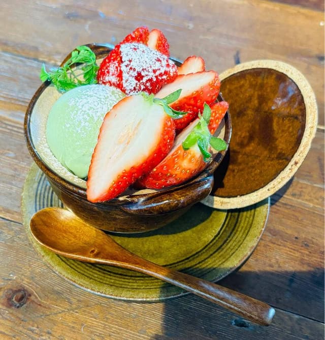 café青天の霹靂 - サブ画像2