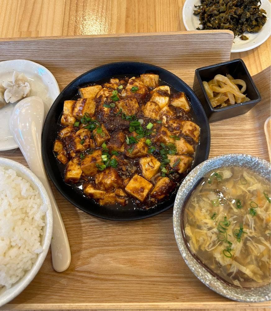 上海ラーメン 董記麺館