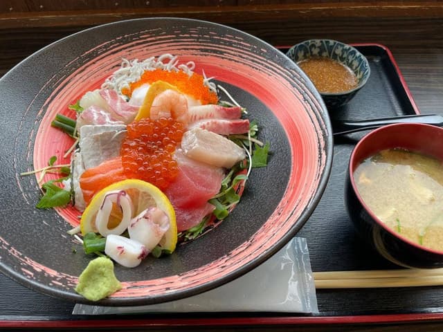 つやざき漁港食堂 空と海 - サブ画像1