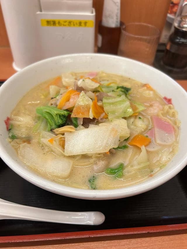 日高屋 JR新杉田店 - サブ画像3