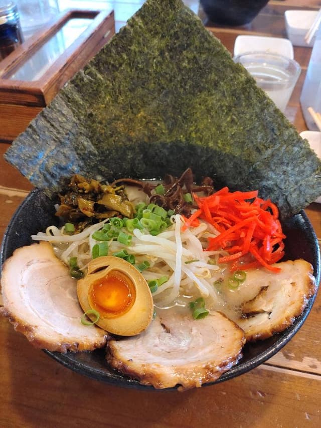 れんげ 熟成とんこつラーメン - サブ画像1