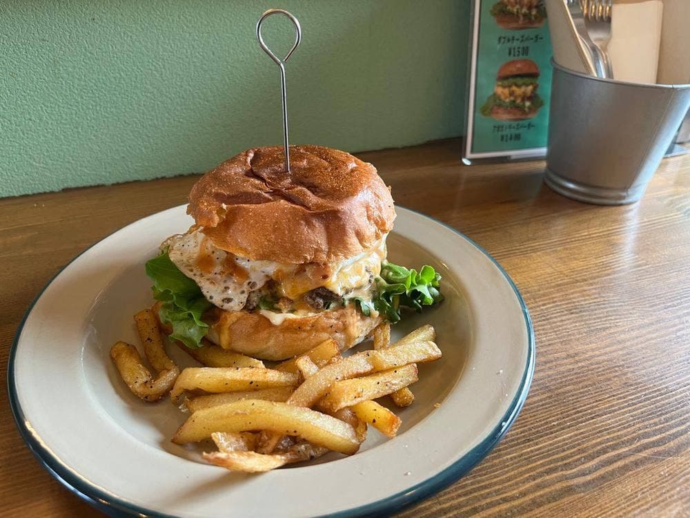 GATE CAMP BURGER