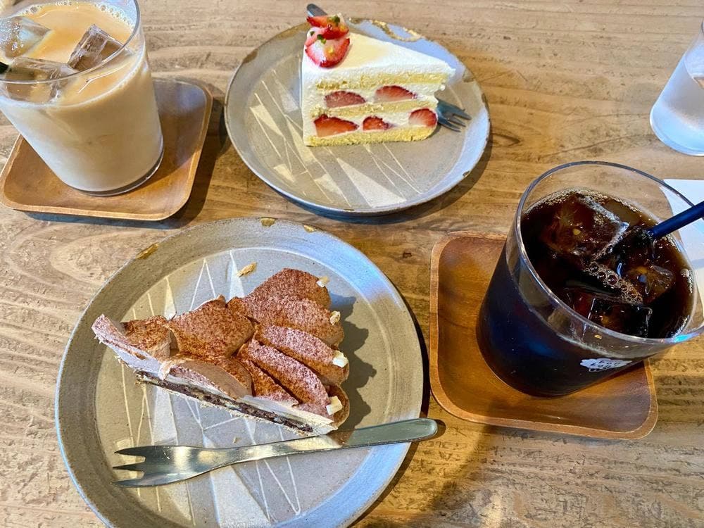 キャトルエピス 富士店