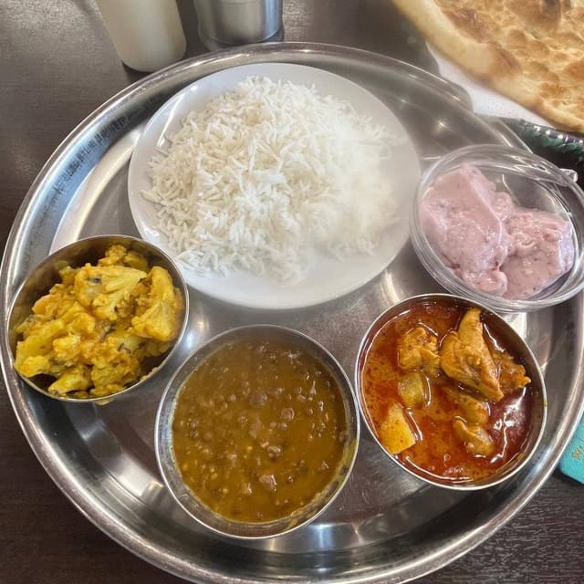 パキスタン＆インド料理 HANDI - サブ画像1