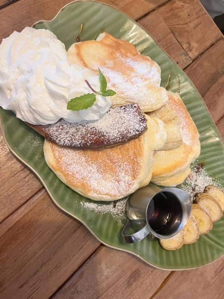 Dream Banana Cafe