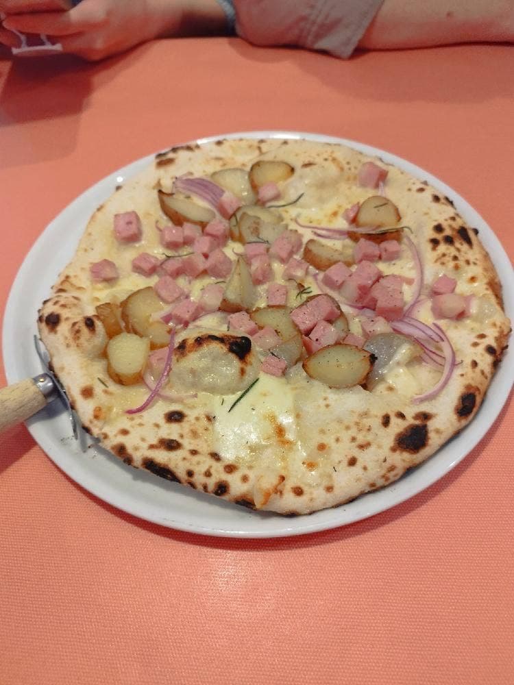 マンマパスタ 成田店