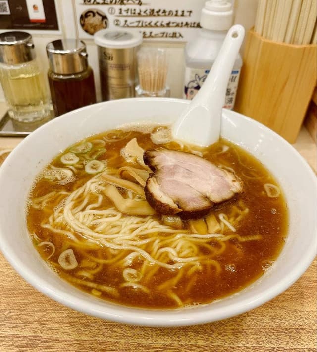 煮干し醤油ラーメン 大勝 松戸店 - サブ画像1