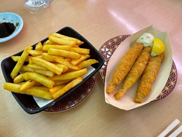 廻る寿し 祭り 脇町店 - サブ画像1