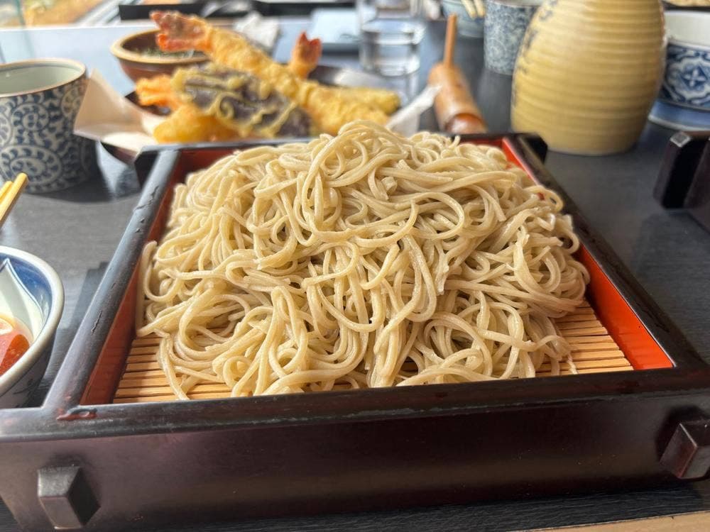 登美 本店