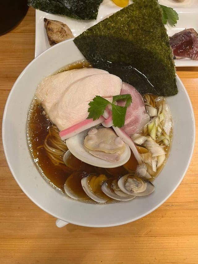 Ginza Noodles むぎとオリーブ 銀座本店 - サブ画像2