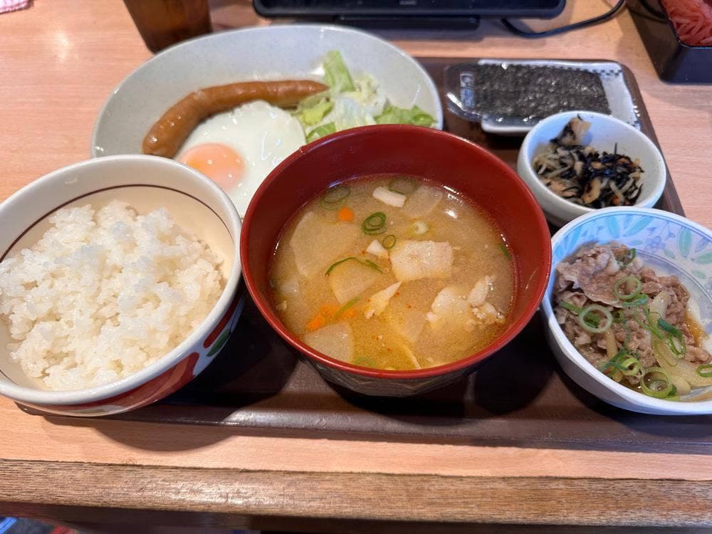 すき家 新宿二丁目店