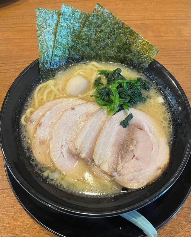 横浜家系ラーメン春吉家 志免店 - サブ画像1