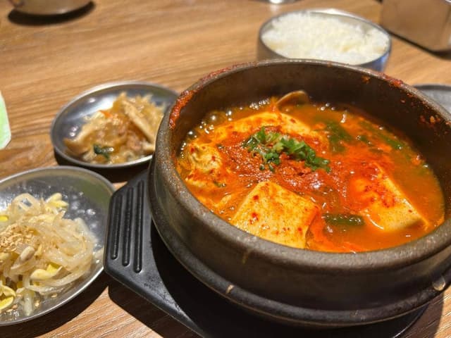 タレ焼肉と包み野菜の専門店 焼肉くるとん 代官山店 - サブ画像1