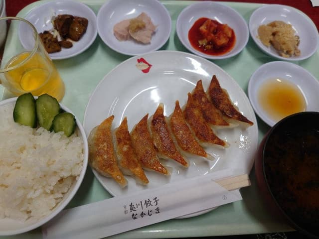 夷川餃子なかじま 団栗店 - サブ画像1