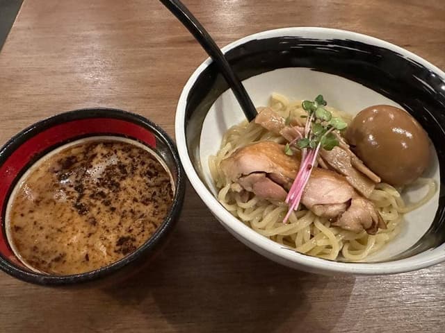 RAMEN 浜虎 福岡中洲店 - サブ画像1