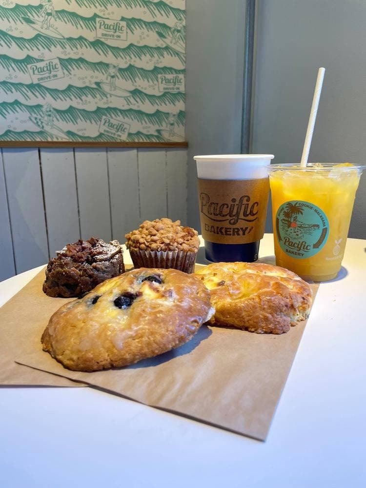 Pacific BAKERY